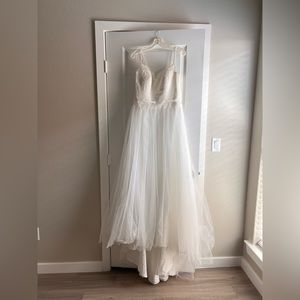 David’s Bridal Wedding dress Size 10